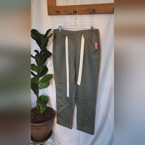 NWT  Black Label Sage Green Linen Pants - size M